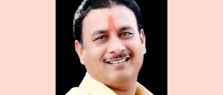 *पंढरीतील लसीकरणाच्या ठिकाणी चालू असलेली नगरसेवकांची लुडबुड मनसे खपवून घेणार नाही!* *गोरगरिबांच्या आड येणाऱ्याला मनसेचे नेते दिलीपबापू धोत्रे यांच्याकडून दिलासा*