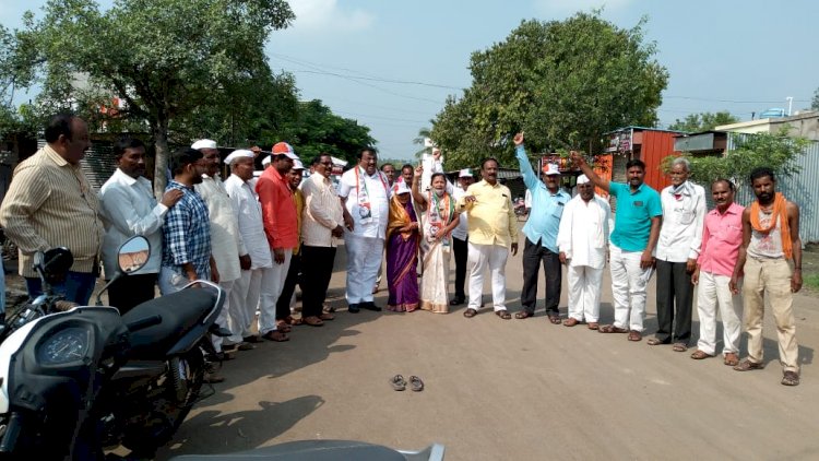 *महाविकास आघाडीच्या वतीने पुकारलेल्या बंदला राष्ट्रवादीचे नेते नागेश फाटे केली स्वतःच्या गादेगाव गावापासून सुरवात* *गादेगावकरांनीही दिला बंदला उत्तमच प्रतिसाद*