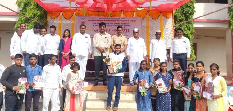 *जिद्द चिकाटी आणि प्रयत्नशीलता हीच यशाची साधना आहे -कल्याण काळे* *वसंतराव काळे प्रशालेत राष्ट्रीय पातळीवरील सुवर्णपदक विजेत्या खेळाडू व गुणवंत विद्यार्थ्यांचा सत्कार संपन्न*