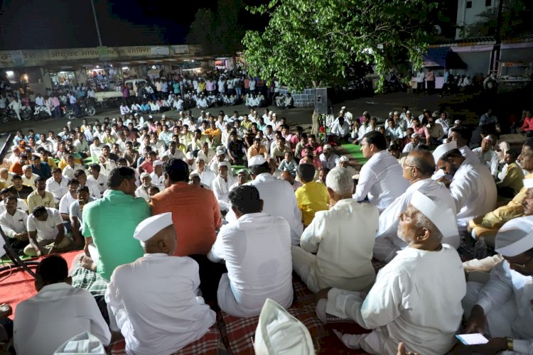 *कारखाना चालवण्यासाठी वारसा नव्हे अक्कल लागते* *अभिजीत पाटील रोपळे, पांढरेवाडी येथे विरोधकांना पुन्हा एकदा आव्हान*