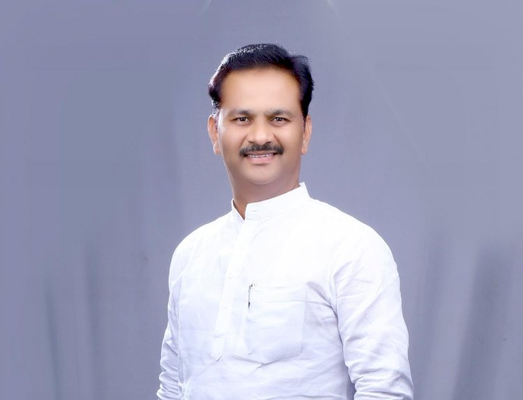 *विठ्ठल परिवारात आम्हीच पिवर !* *अभिजीत पाटील यांना विजयाची खात्री पक्की*