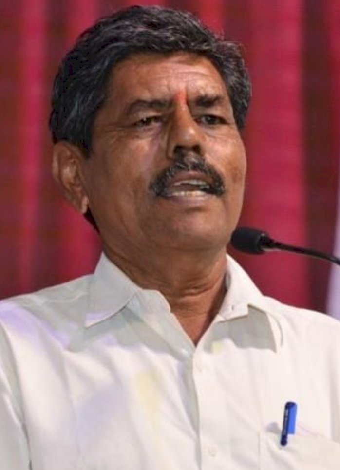 *करकंब येथे भास्करराव पेरे पाटील यांच्या व्याख्यानाचे आयोजन*. *जागर स्वच्छता टीम व लेकीचे झाड चा प्रथम वर्धापन दिन.*