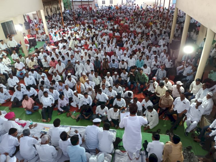 *विठ्ठल प्रमाणे सहकार शिरोमणीच्या सभासद आणि कर्मचारी यांना मिळणार न्याय* *चेअरमन अभिजीत पाटील यांचे विचारविनिमय बैठकीत जाहिर आस्वासन*