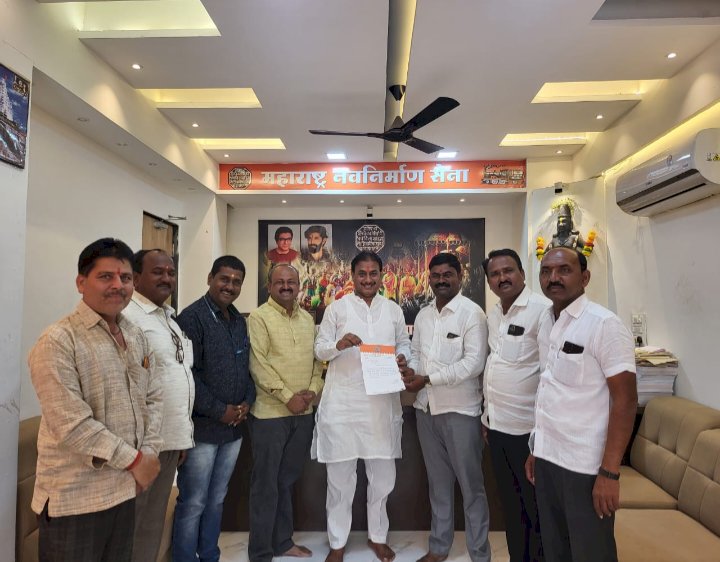 *महाराष्ट्र नवनिर्माण सेनेच्या वाहतूक सेना जिल्हा उपाध्यक्षपदी सुनील धोत्रे यांची निवड.. !* *करकंब सह परिसरात अभिनंदन वर्षाव.*