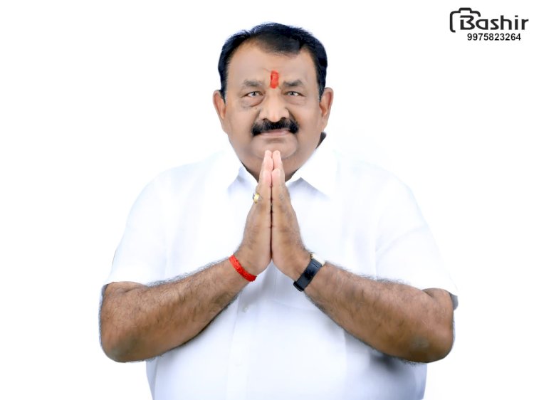 *सहकार शिरोमणीचे व्हा चेअरमन पदासाठी नागेश फाटे यांच्या नावावर होणार एकमत?* *सर्व समावेशक नेतृत्व असल्याने होणार उद्या होणार शिक्कामोर्तब!*