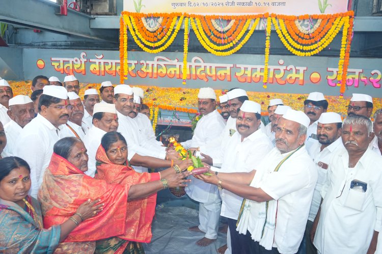 *ऊस उत्पादकांच्या सहकार्यामुळे तीन हंगाम यशस्वी- आ आवताडे* *कर्मचाऱ्यांना एक महिन्याचा पगार बोनस म्हणून भेट* *आवताडे शुगरचा चौथा बॉयलर अग्नीप्रदीपन उत्साहात*