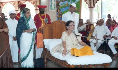 *जीवनाचा अर्थ उलगडणारी वारी एकदातरी करावी*  *ह.भ.प. भगवतीताई दांडेकर यांचे प्रतिपादन*;  *विश्वशांती गुरुकुल, वाखरी येथे प्रवचन*