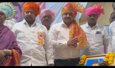 *महायुतीचे जागावाटपात पुणे विभाग शिक्षक मतदारसंघ शिवसेनेकडे यावा*    *मंगेश चिवटे यांच्या उमेदवारीसाठी सर्व मंत्री-आमदार ताकद लावणार*  * सांगोला येथील प्रचार शुभारंभात मा.आ. शहाजीबापू पाटील यांची स्पष्टोक्ती*